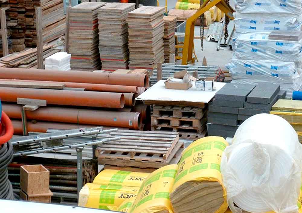 Costos de construcción 2025 con precios actualizados de materiales y su impacto en obras tradicionales