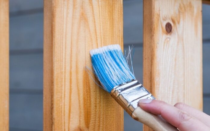Quitar pintura de madera