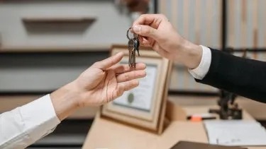 Se amplía la brecha de precios entre departamentos nuevos y usados: el fenómeno que reconfigura el mercado inmobiliario