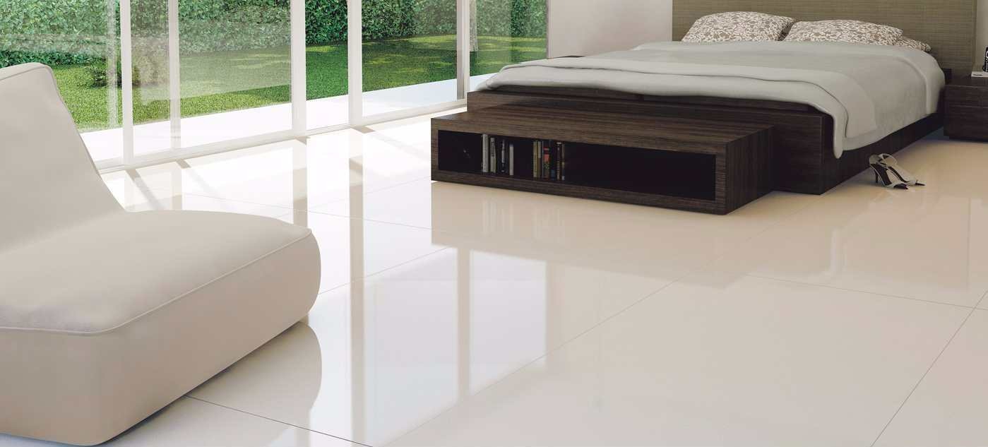 Cómo elegir el piso ideal para cada ambiente: diferencias entre porcelanatos, cerámicos y nuevos materiales