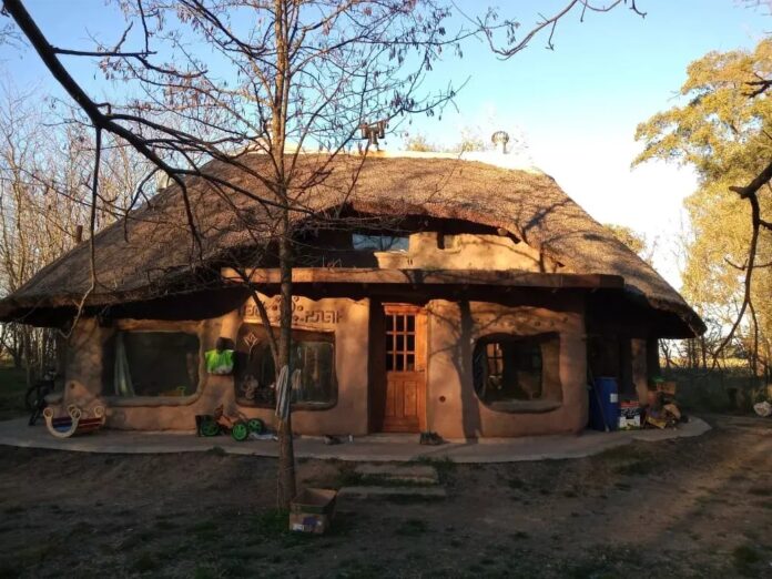 Bioconstrucción en Argentina: el barro como opción sustentable para una arquitectura del futuro